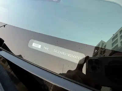 Land Rover Defender 90 X-Dynamic HSE P400, миниатюра 18