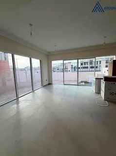Single Row | Corner Unit | 5BR Townhouse