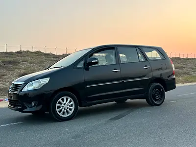 صورة 6 لـ 2014 Toyota INNOVA