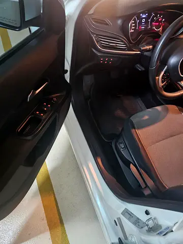 2017 Dodge NEON 照片 9