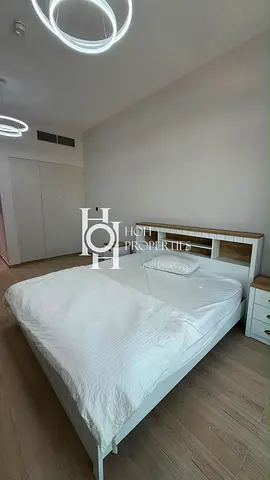 First move in | Vacant | Mid Floor - Premium Furnished