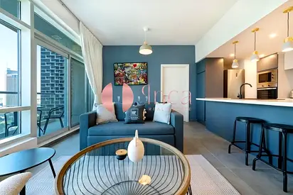 Skyline View Studio | South Lofts | Balcony Access