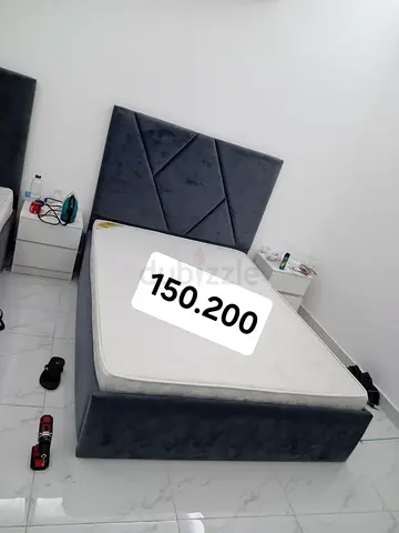 Queen size Same 2beds available in perfect condition