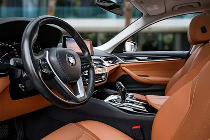 BMW 5 Series 520i, миниатюра 9