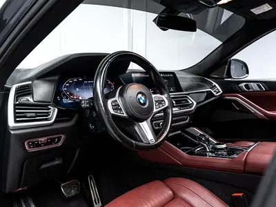 2022 BMW X6 — миниатюра 11