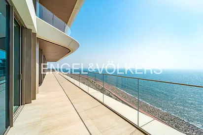 Exclusive | Ocean View | Top Floor | Corner Unit