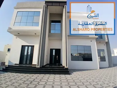 Luxury villa for sale, first occupancy, in Al Hooshi area, Sharjah. A unique opportunity to own a prestigious home in one of the quietest and most