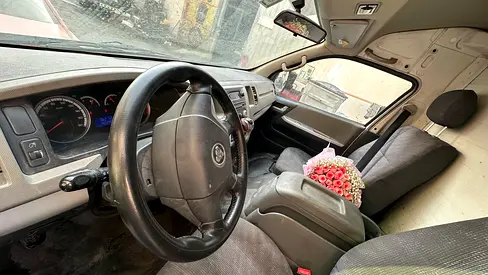 Foton View 2020 Chiller Flower Panel Van GCC Specs