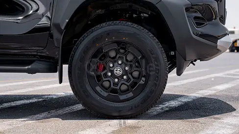 2025 Toyota HILUX 照片 6