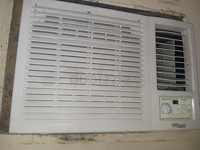 2 ton window air condition available