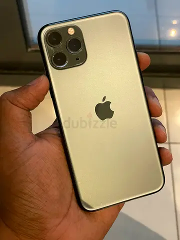 Apple iPhone 11 PRO 256gb (green) - Good condition, triple camera,