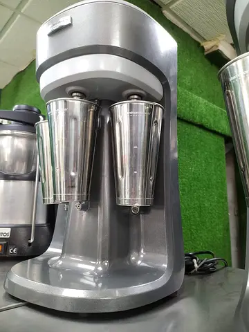 Double-spindle milkshake mixer / drink blender - used, working