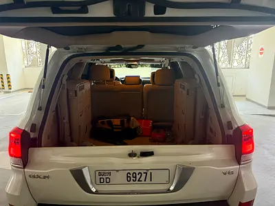 2015 Toyota LAND CRUISER photo 12