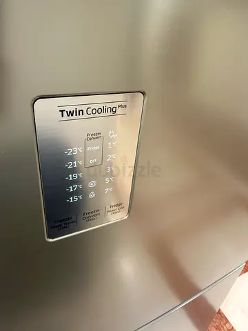 Stainless Steel Refrigerator with Twin Cooling Plus Samsung 720 Liters Fridge RT72K6360SP