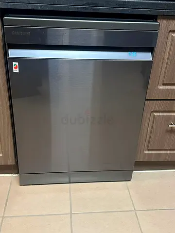 Samsung New Model Three Racks Dishwasher Like New