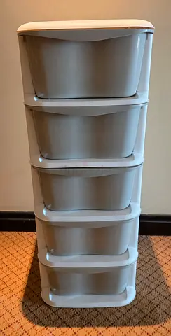 Slim 5-Drawer Plastic Storage Unit – White, Good Condition