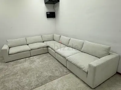 Looks like new condition the one brand modular sofa