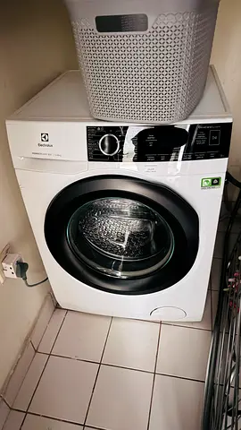 Front-load washing machine - good working condition