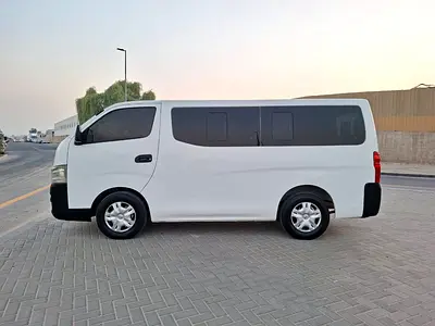 Nissan Urvan NV350 2015 GCC Specs - Well Maintained