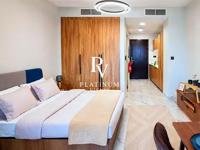 HIGH FLOOR | Fully Furnished | Up to 4 Payments | Big Balcony