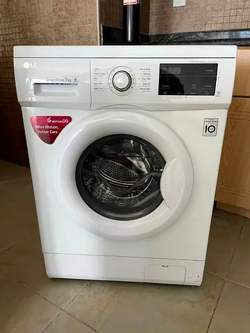 LG 7kg Front Load Washing Machine - Good Working Condition