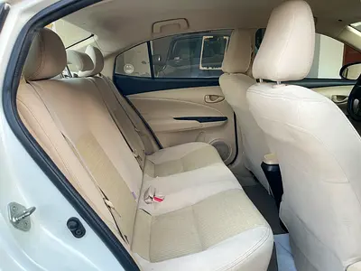 2022 Toyota YARIS 照片 15