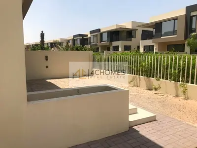 Corner Unit | Landscaped Garden | Ready to Move In