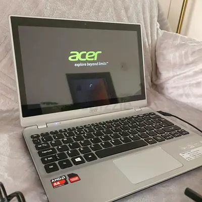 Acer Aspire V5-122P Touchscreen Laptop