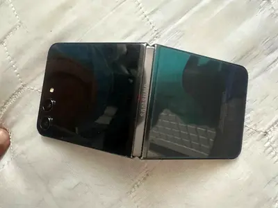 Samsung Z fold 5 256gb (dot)