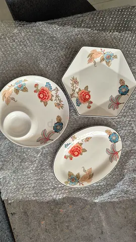 Set of 3 Floral Ceramic Serving Plates / Dishes — good condition