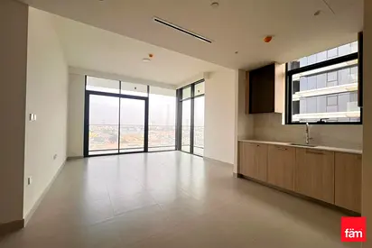 Corner Unit Spacious Open View
