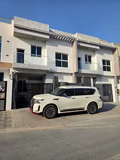 Furnished villa for rent in Al Yasmeen, Ajman: 5 bedrooms, majlis, living area, 3 floors, and a mai