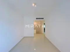 Modern Upgraded Villa | Private pool | Private backyard