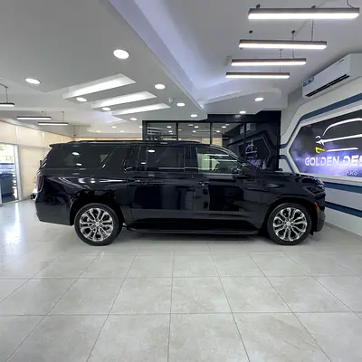 2025 Chevrolet SUBURBAN 照片 4