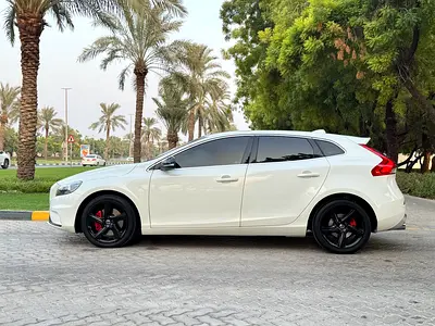 صورة 3 لـ 2016 Volvo V-CLASS