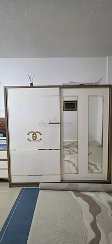 Bedroom set