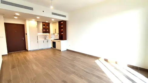 Brand New | Fully Fitted | High Floor