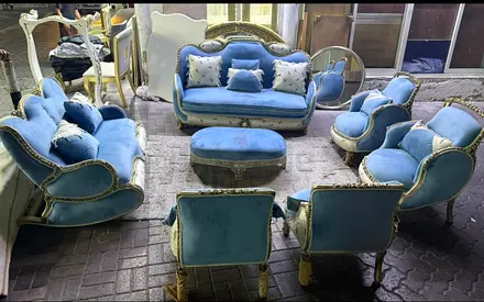 Vintage-style 7-piece blue velvet living room sofa set with ottoman