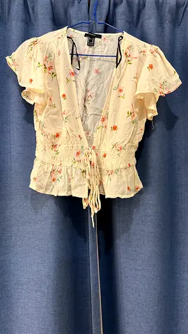 Light floral tie-front blouse — size XS