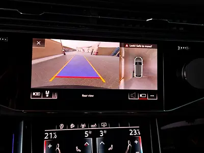 صورة 13 لـ 2019 AUDI Q8