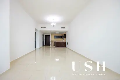 Huge Layout | Lower Floor | Vacant | Open Kitchen