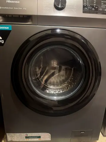 Hisense  snow flake drum front load washing machine - good condition 6 kg