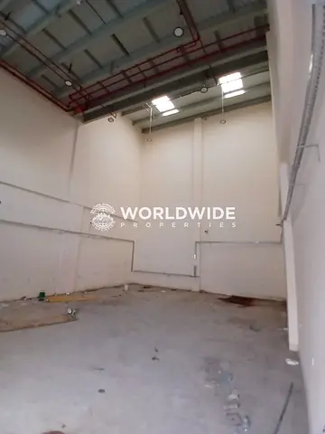 GOLDEN OPPORTUNITY MAIN ROAD WAREHOUSE || DOUBLE SIDE MAIN ROAD GROUND FLOOR TOTAL SIZE: 15,00 SQFT