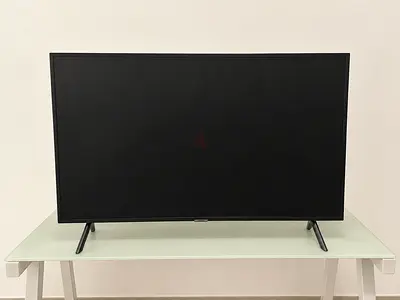 Samsung 40” 4K UHD Smart TV – Excellent Condition