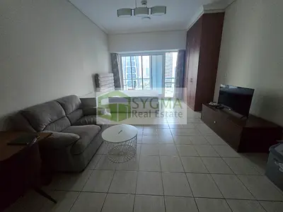 Fully Furnished | Vacant | Breathtaking Lake View