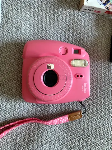 Fujifilm Instax Mini 9 Pink Instant Camera - Good Condition