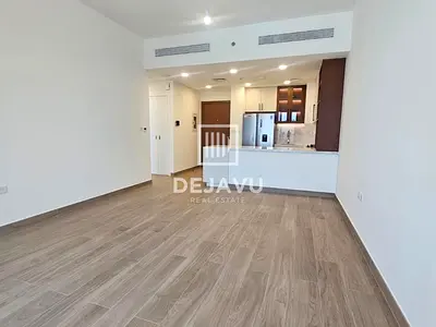 NEGOTIABLE | POOL VIEW | HIGHER FLOOR