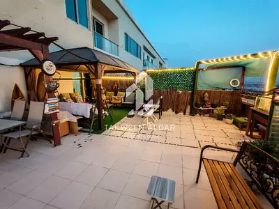 Spacious Layout | Furnished | Community View