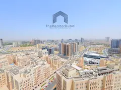 High Floor | Ready to Move