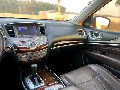 2015 Infiniti QX60 — фото 5